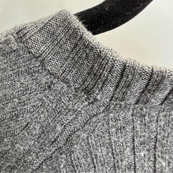 Dolce & Gabbana Italy 100% wool grey ribbed knit raglan sleeve sweater IT 50 - Picture 10 of 16